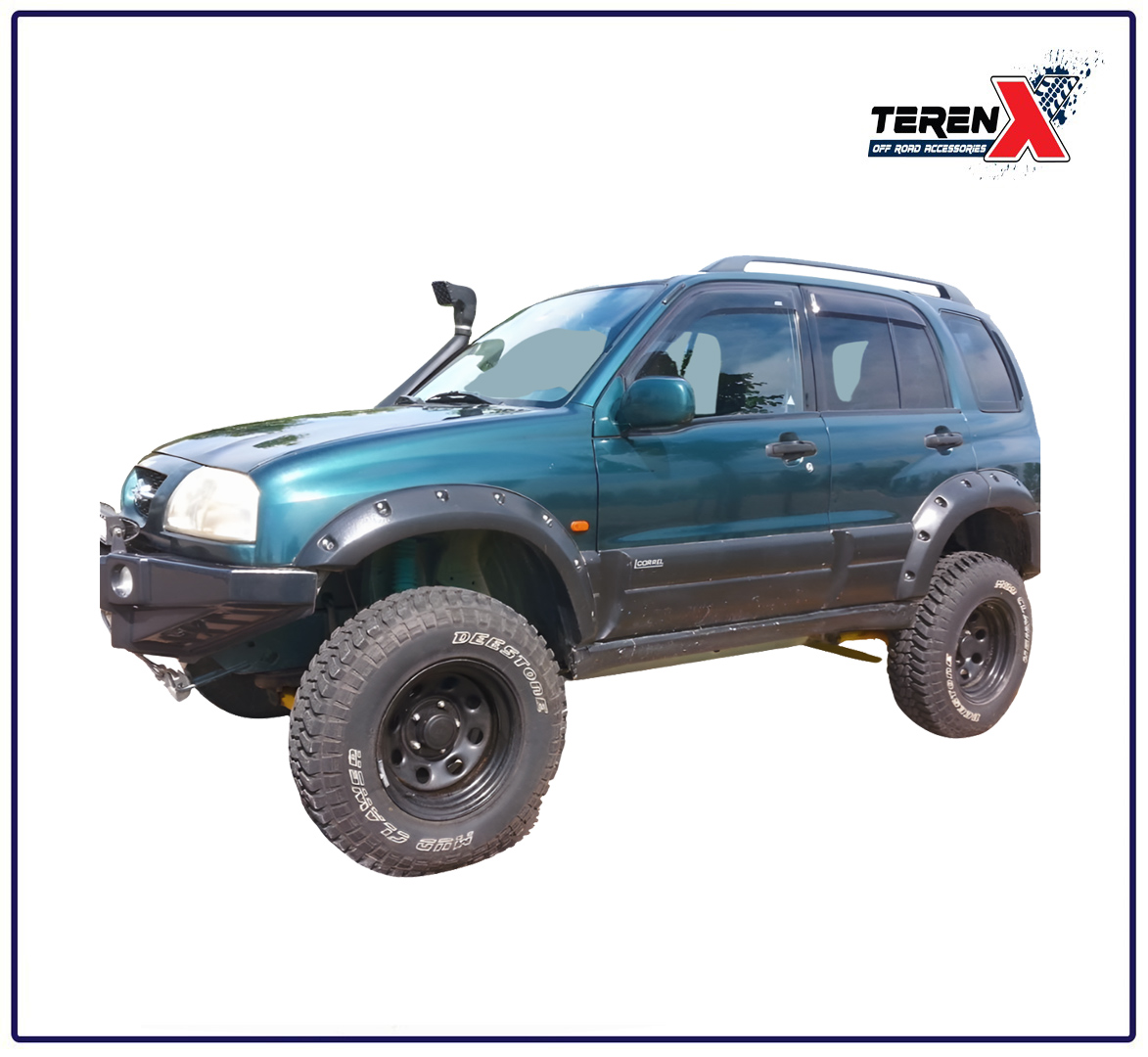 Extensii aripi Suzuki Grand Vitara 4 Uși – plastic flexibil 8cm