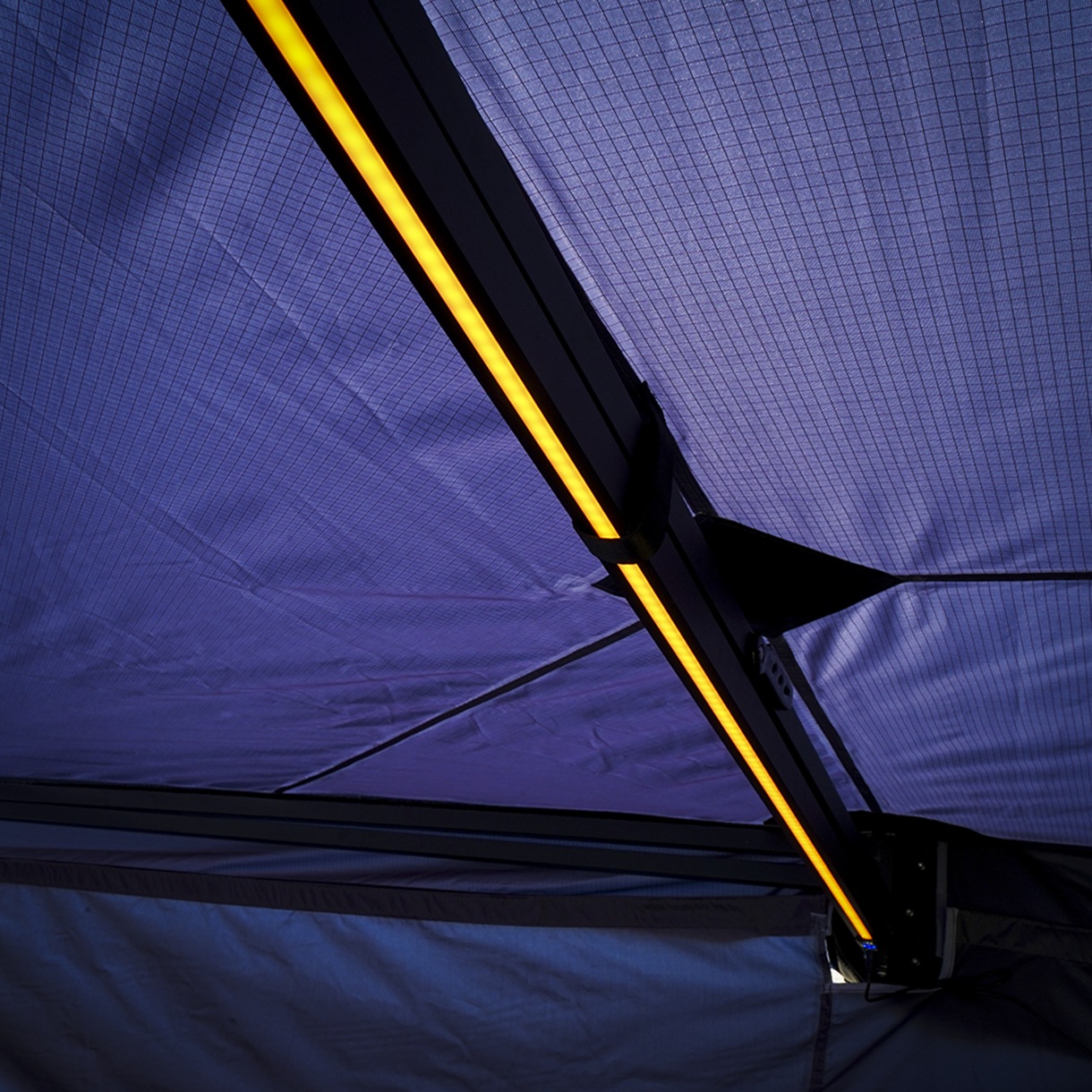 Marchiză auto Overlander 270° dreapta, 2.5 m, cu LED 2.0 - imagine 12